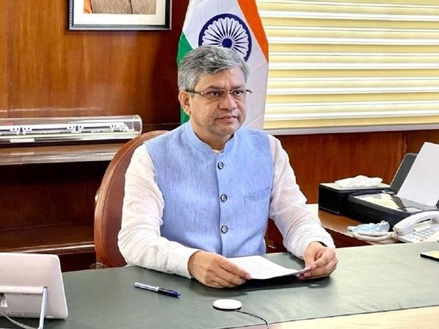 IT minister Ashwini Vaishnaw Said, No proposal to lift TikTok ban in India | भारत में टिकटॉक पर बैन हटाने का कोई प्लान नहीं: IT मिनिस्टर अश्विनी वैष्णव ने यह बात कही, 2020 में एप पर बैन लगा था